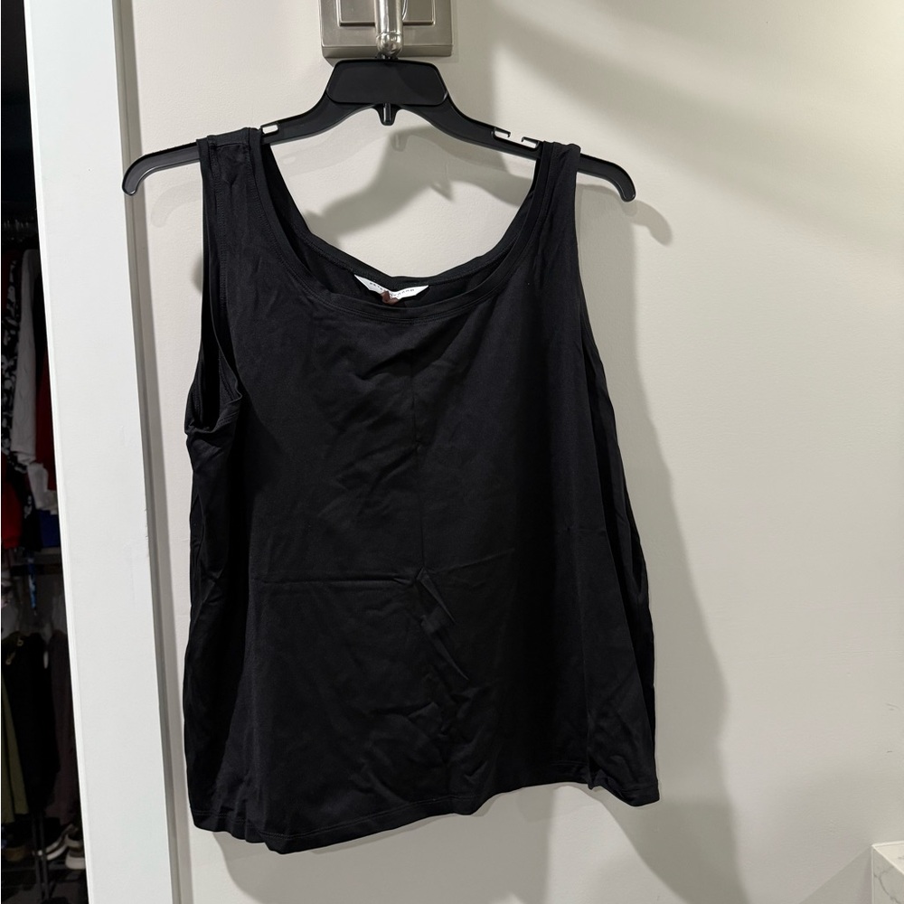 Peter Nygard Classic Black Tank Top